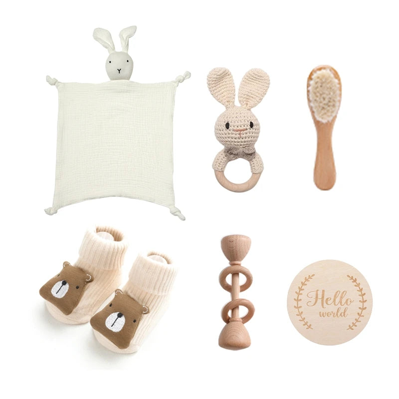Baby Double Sided Cotton Blanket 7PCS Newborn Bath Set Gift Box Wooden Crochet Rattle Brushs Bracelet Towel For Baby Shower Gift