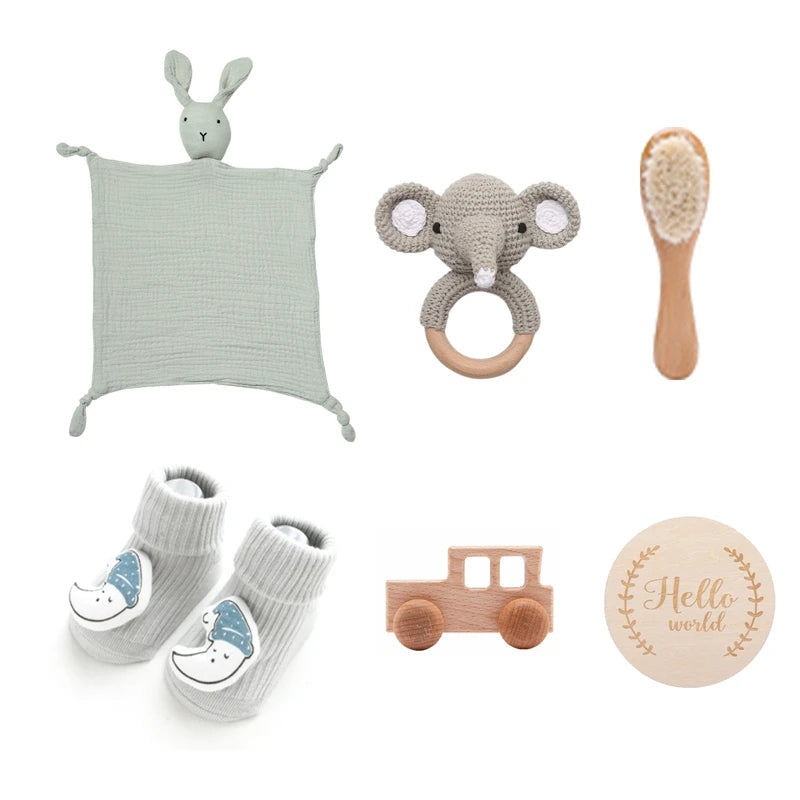 Baby Double Sided Cotton Blanket 7PCS Newborn Bath Set Gift Box Wooden Crochet Rattle Brushs Bracelet Towel For Baby Shower Gift